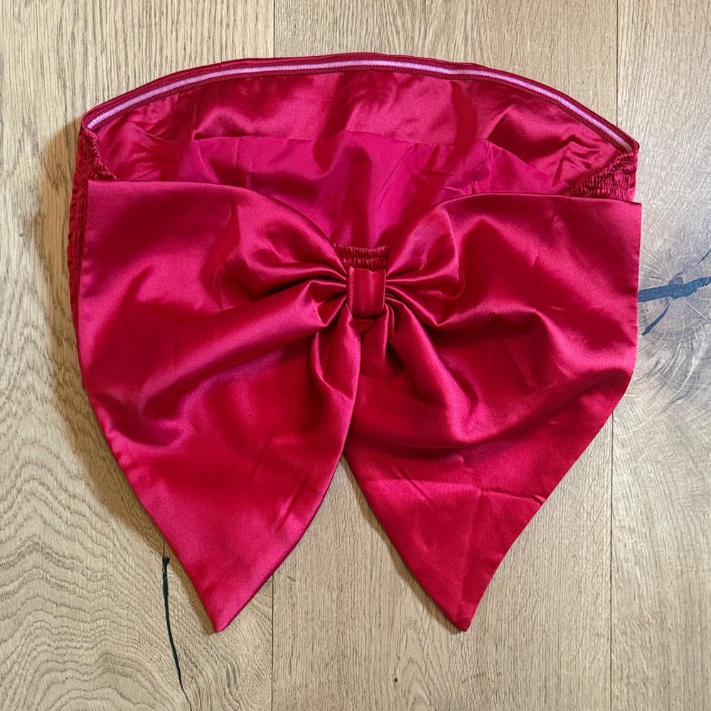 Pink Lily Red Satin Bow Crop Top- size medium